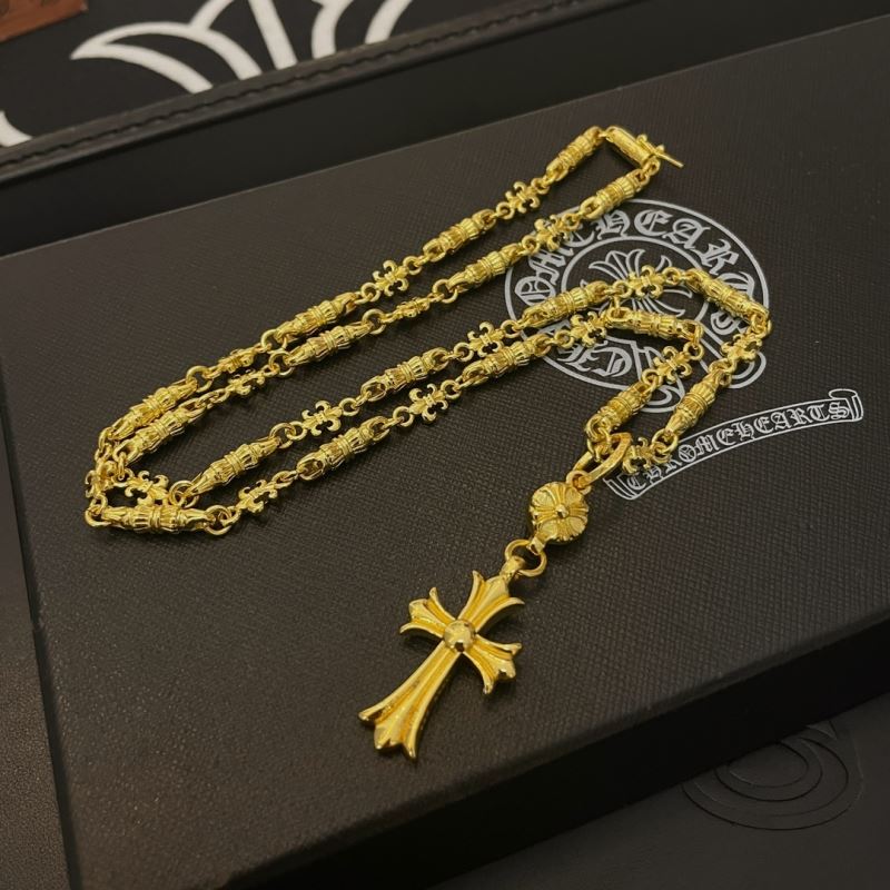 Ch*0me He**ts necklaces